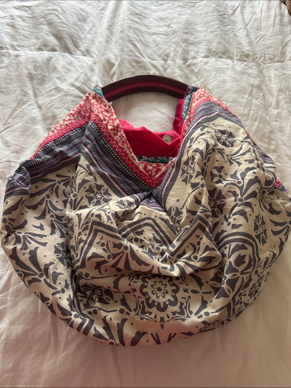Free People Cream Canvas Tote with Pink Interior and Gray Print
